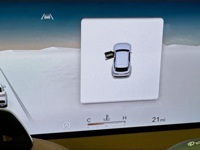 Thumbnail: 2026 Genesis GV70 - 12