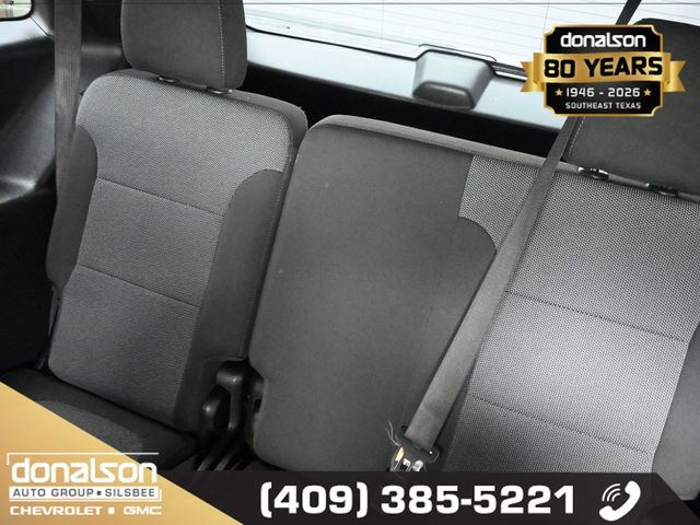 used 2023 Chevrolet Traverse car, priced at $26,364