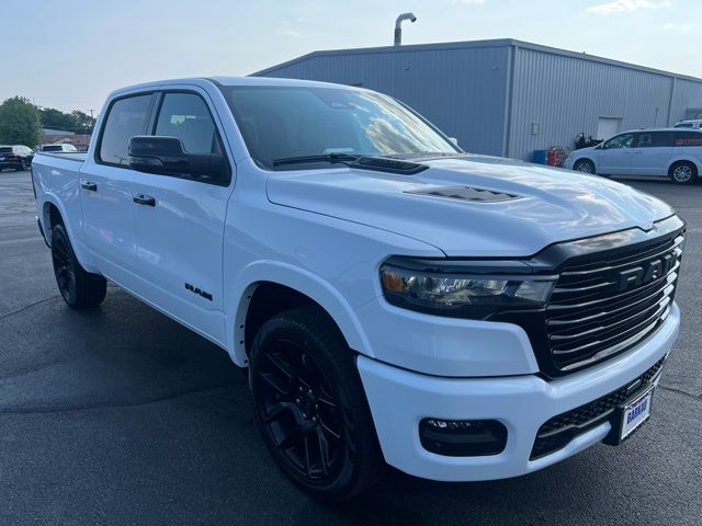 2026 RAM 1500 Laramie Crew Cab 4WD