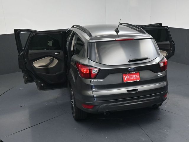 2019 Ford Escape SEL Gray at Autostrade