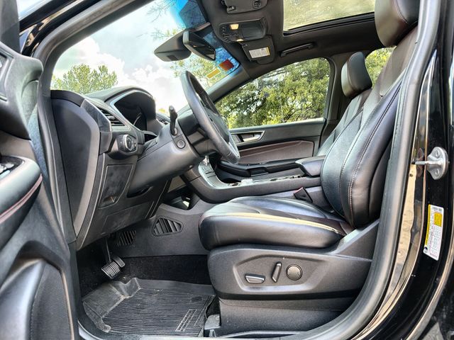 Used 2020 Black Ford Titanium image 12