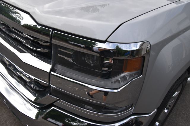 2018 Chevrolet Silverado 1500 LTZ 18