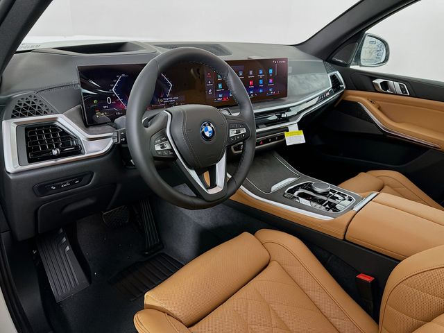 2025 BMW X5 xDrive50e 9