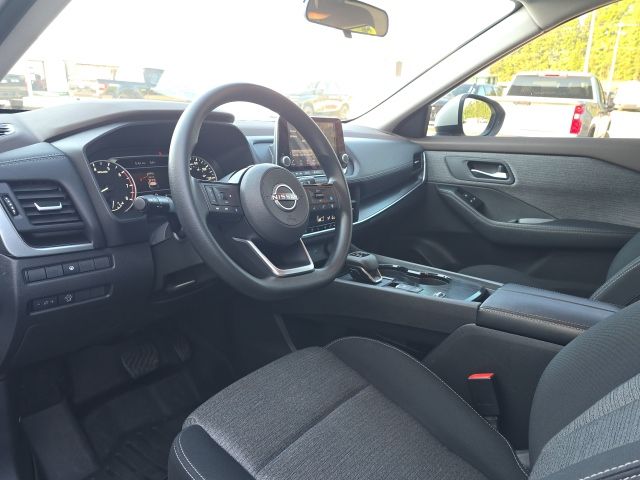 2023 Nissan Rogue SV:45505B
