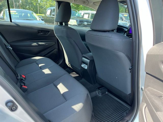 2026 Toyota Corolla LE - Photo 18