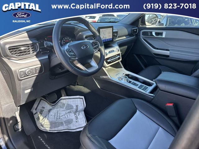 New 2024 Black Ford XLT image 19