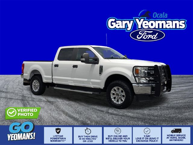 Oxford White 2020 Ford F-250 Super Duty XL Crew Cab 4WD Pickup Truck Four-Wheel Drive 6-Speed Automatic