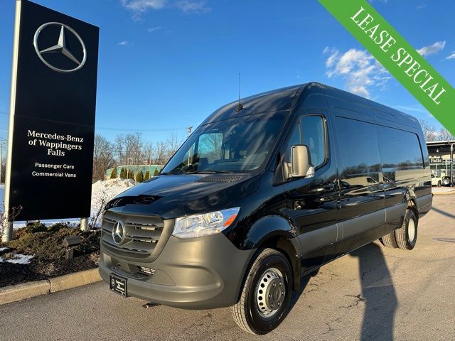 2025 Mercedes-Benz Sprinter Cargo 4500 170 High Roof Extended RWD