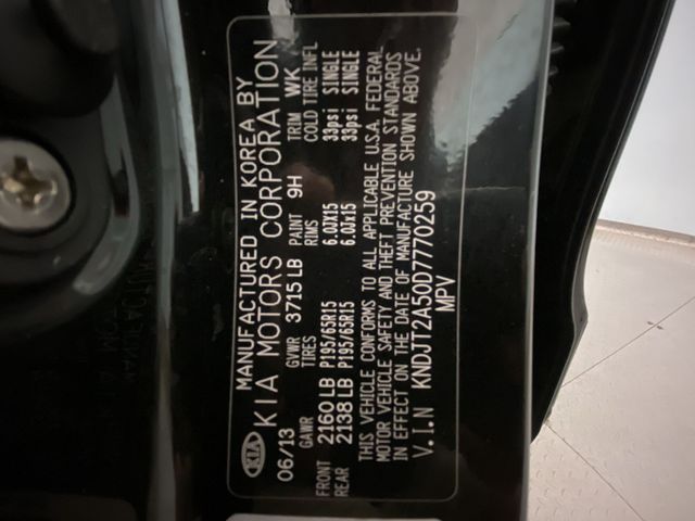 Used 2013 Gray Kia Base image 25