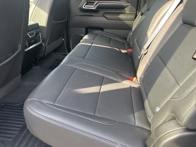 ChevroletSilverado 2500HD15