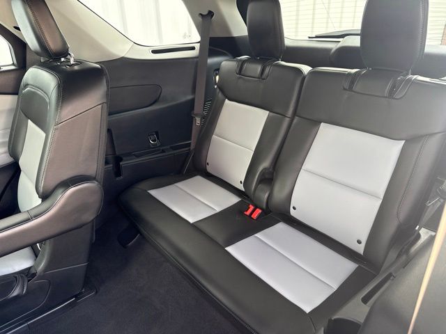 2022 Ford Explorer XLT:169421A