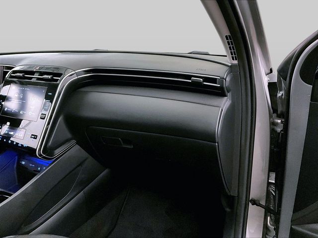 2022 Hyundai Tucson SEL Silver at Auto Express Mitsubishi