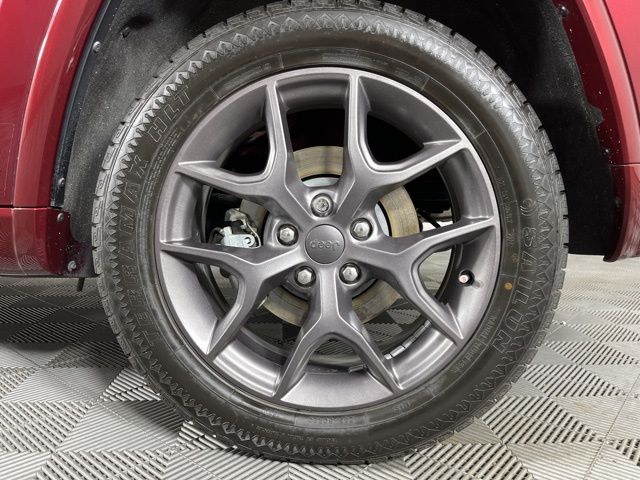 2021 Jeep Grand Cherokee 80th Anniversary Edition photo