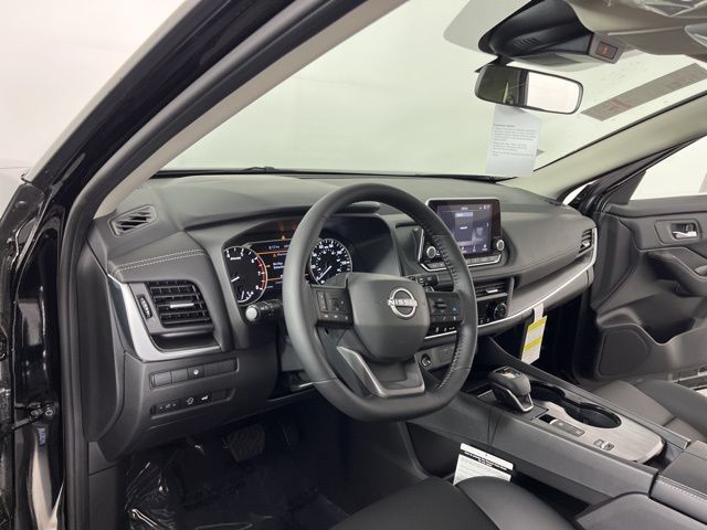 2025 Super Black Nissan Rogue SV FWD SUV