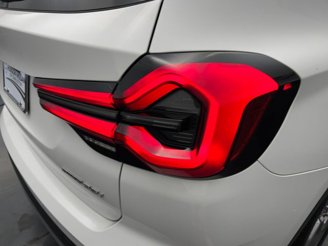 2022 Alpine White BMW X3 sDrive30i RWD SUV