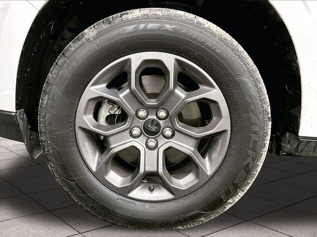 2023 Ford Maverick XLT White at Grove City Ford