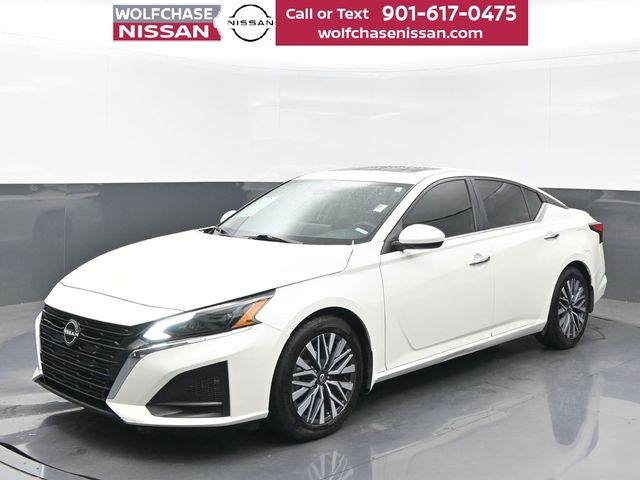 2023 Nissan Altima 2.5 SV FWD