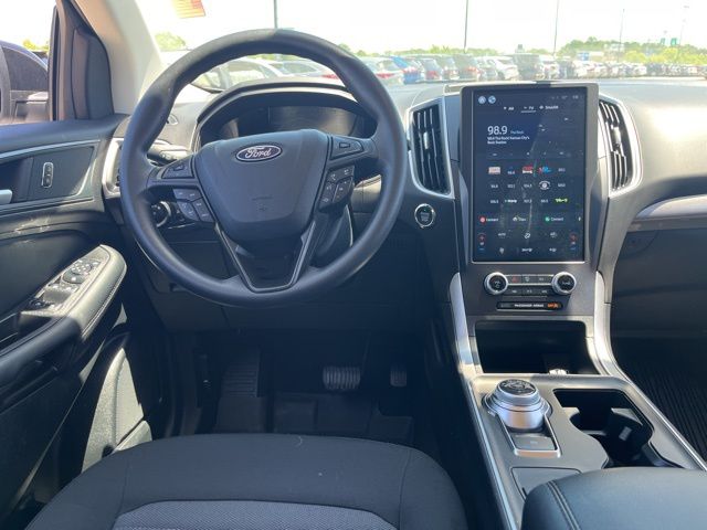 2024 Ford Edge SE 14