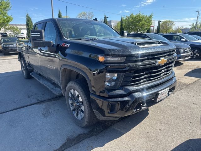 Black 2024 Chevrolet Silverado 2500HD Custom Crew Cab 4WD Pickup Truck Four-Wheel Drive Automatic