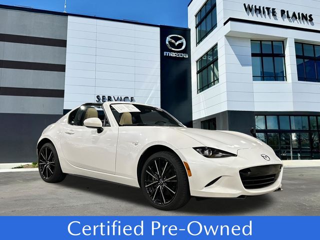 Snowflake White Pearl Mica 2025 Mazda MX-5 Miata Convertible Rear-Wheel Drive 6-Speed Automatic