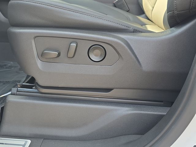 Used 2026 White Chevrolet LT Trail Boss image 30