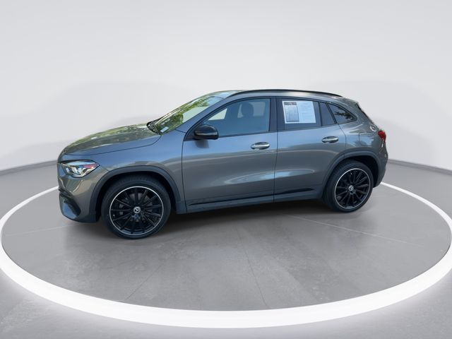 Used 2023  Mercedes-Benz GLA 250 image 4