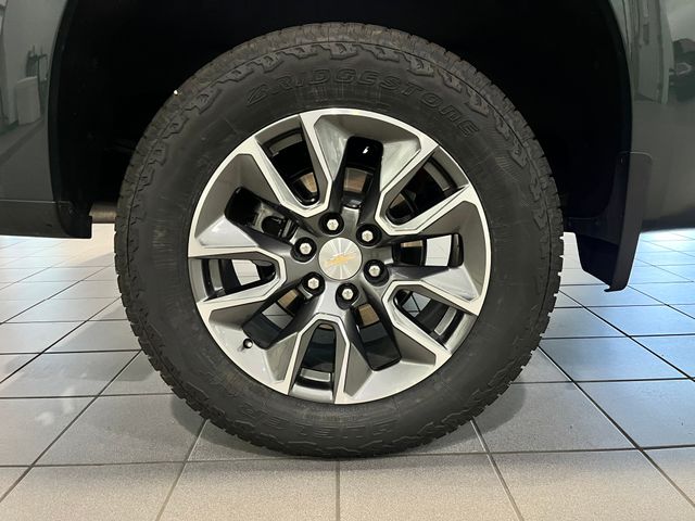 2025 Chevrolet Silverado 1500 LT Gray at Bob Mills Chevrolet