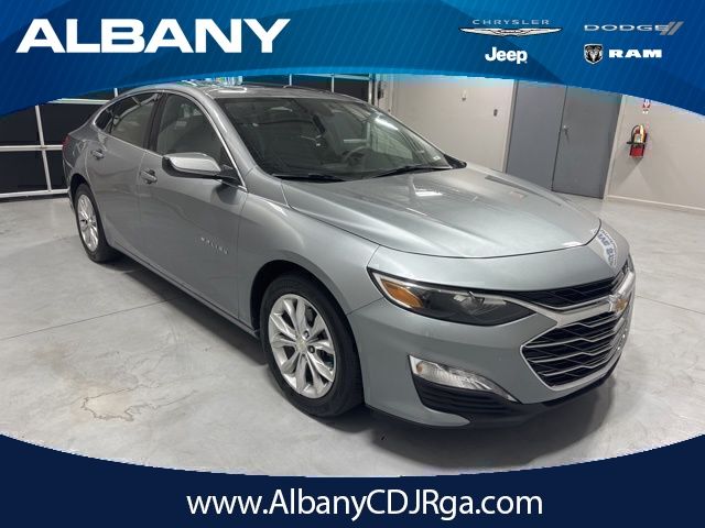Sterling Gray Metallic 2024 Chevrolet Malibu LT with 1LT FWD Sedan Front-Wheel Drive Continuously Variable Transmission
