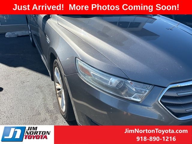 2014 Ford Taurus