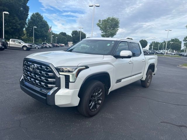 2025 Toyota Tundra Platinum - Photo 10