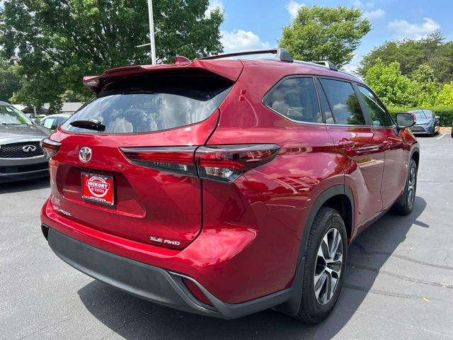 Used 2025 Toyota Highlander SUV