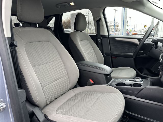 Used 2022 Blue Ford SE image 26