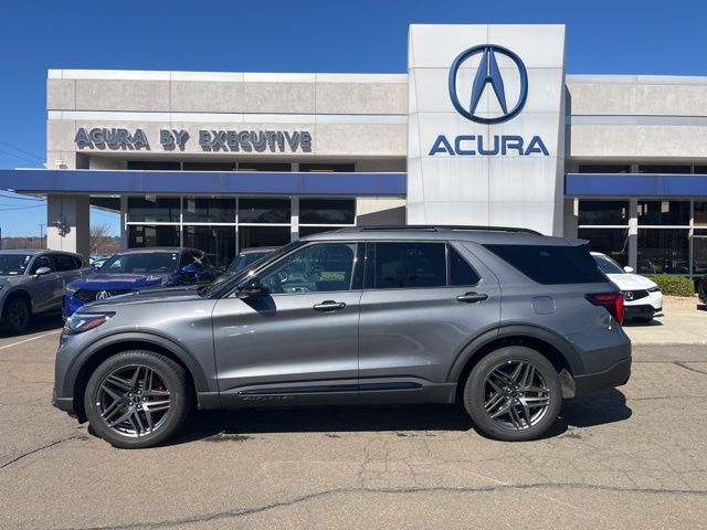 Gray Metallic 2025 Ford Explorer ST-Line AWD SUV / Crossover All-Wheel Drive Automatic