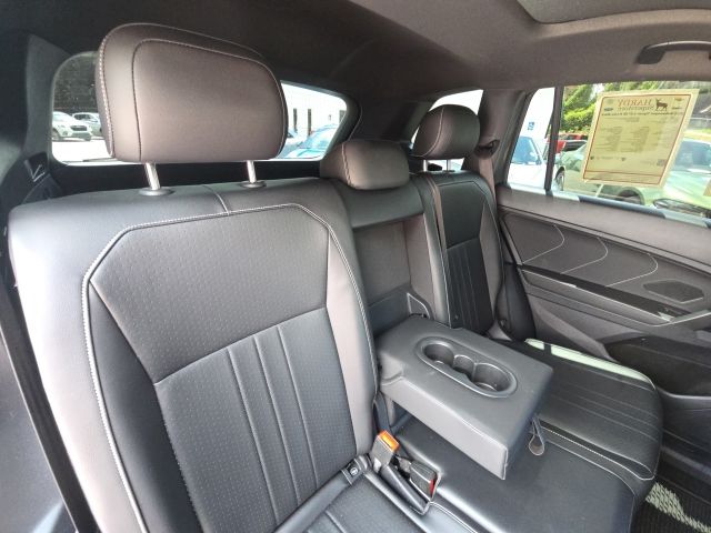 2022 Volkswagen Tiguan 2.0T SE R-Line Black:169404A