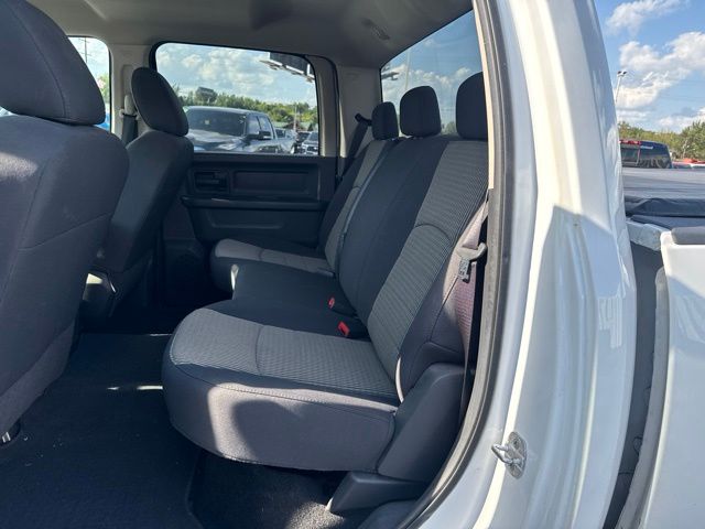 2010 Bright White Clearcoat Dodge 1500 ST 4X4 Truck