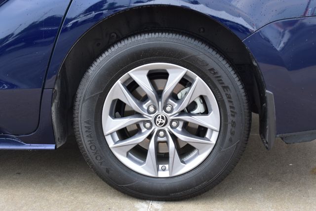 Used 2024 Toyota Sienna Van