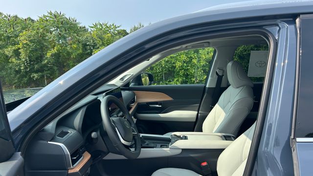 New 2026 Toyota Grand Highlander SUV