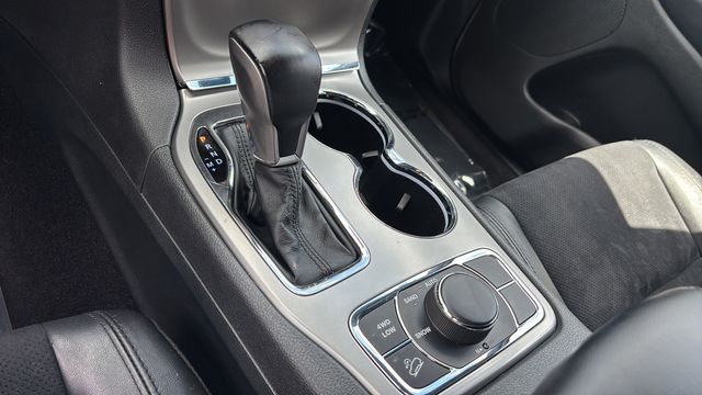 Used 2022 Black Jeep Laredo X image 29