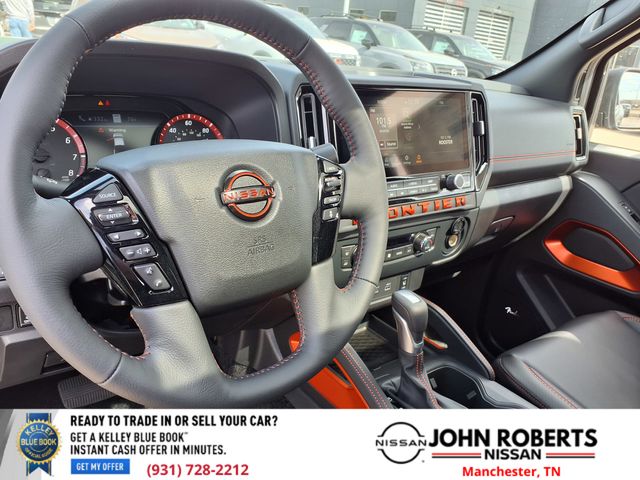 View vehicle photo 4