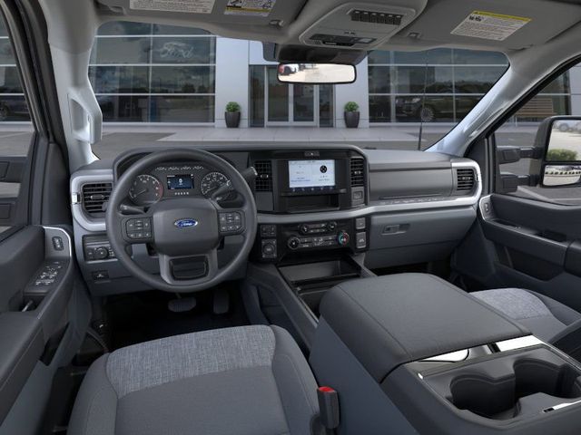 2025 Ford F-250 Super Duty XLT