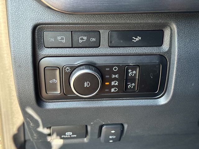 Used 2023 Gray Ford Lariat image 30