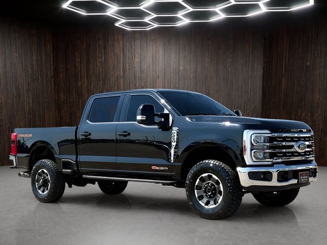 2024 Ford F-250 Super Duty Lariat Crew Cab 4WD