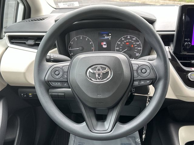 2024 Toyota Corolla LE 8