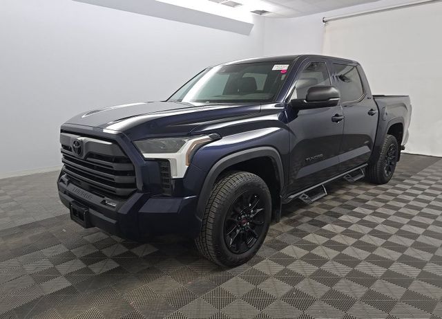 Blueprint 2025 Toyota Tundra Pickup Truck Four-Wheel Drive Automatic