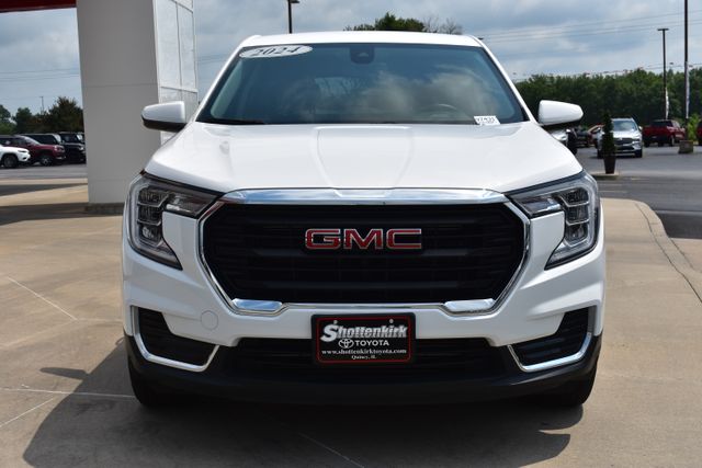 Used 2024 GMC Terrain SUV