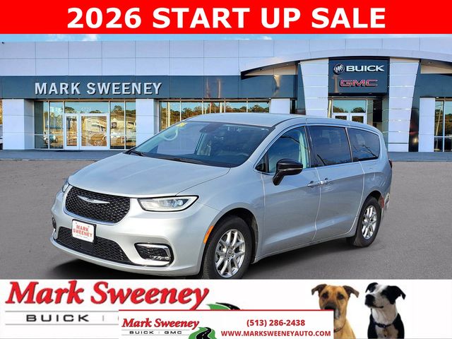 2024 Chrysler Pacifica Touring L FWD