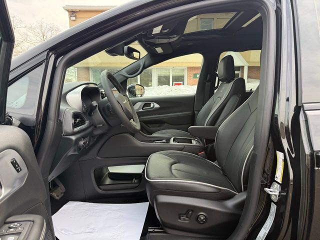 2026 Chrysler Pacifica