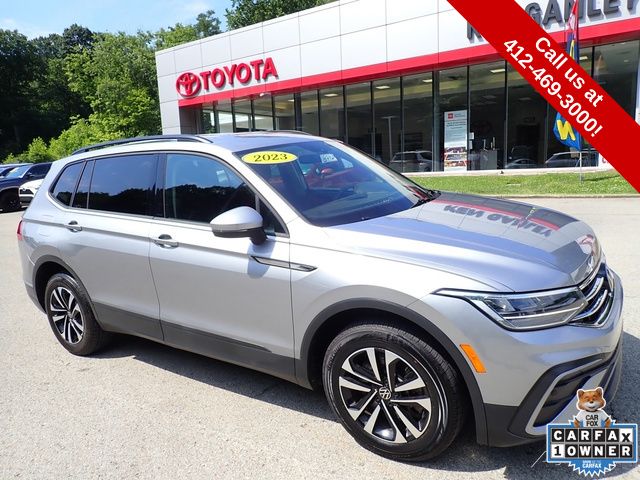Silver Metallic 2023 Volkswagen Tiguan SUV / Crossover Front-Wheel Drive 8-Speed Automatic