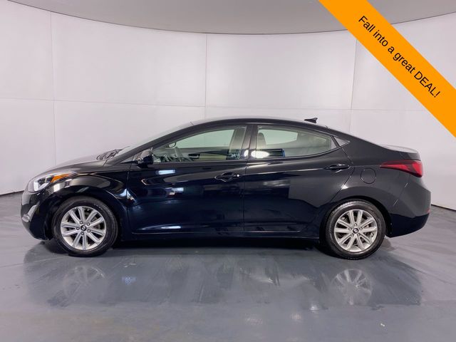 2016 Hyundai Elantra SE 30