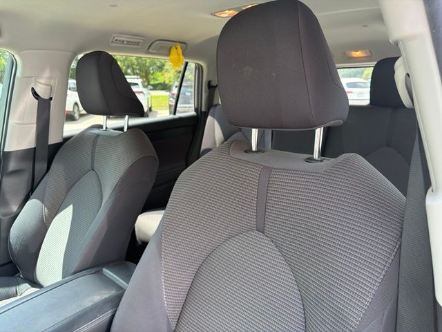 Used 2022 Gray Toyota LE image 11